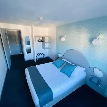 Hotel A La Maison Restaurant 2*